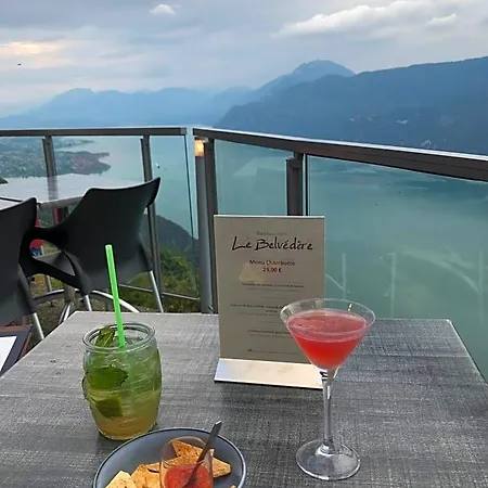 Le Paradis Des Gen Bed and breakfast 3*